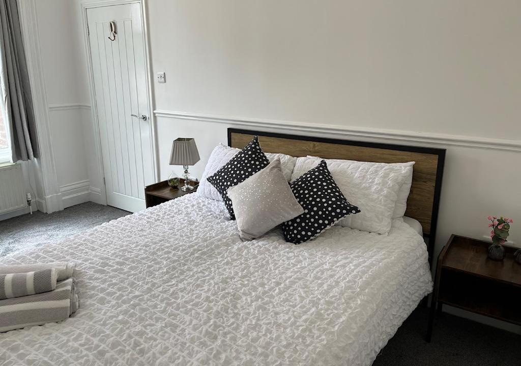 34 One Apartment Lytham St Annes Ngoại thất bức ảnh